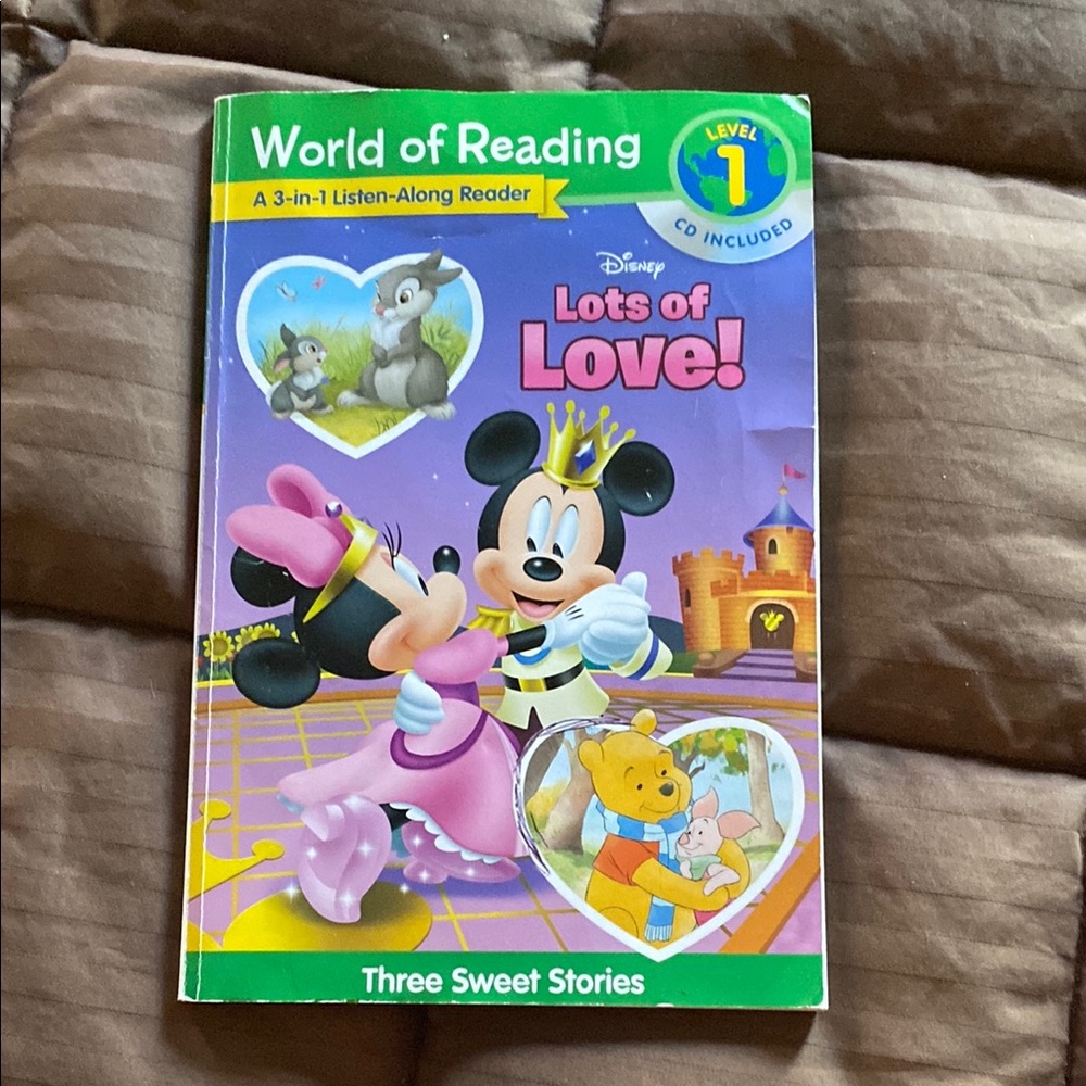 Disney World of Reading: Lots of Love! Kids Book